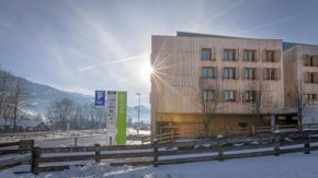 Отель Explorer Hotel Zillertal, Кальтенбах